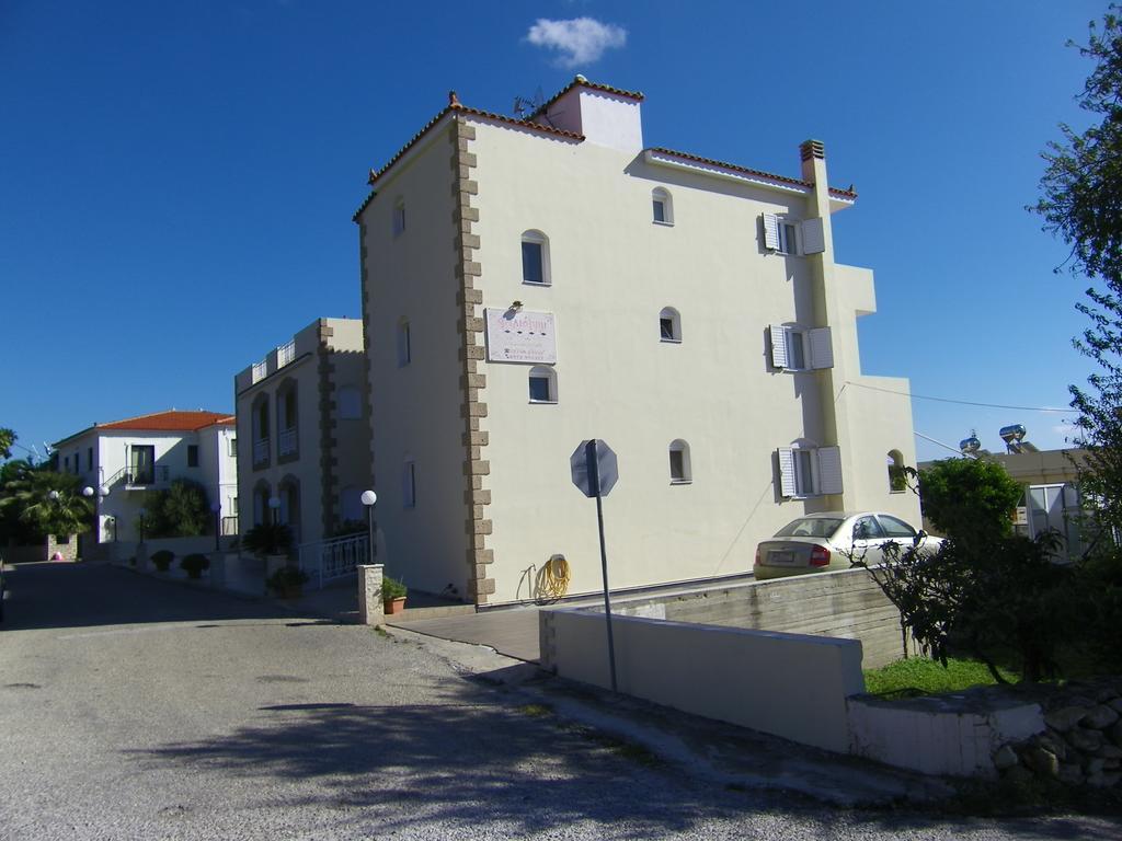 Hotel Filiopi Ágios Kírykos Εξωτερικό φωτογραφία